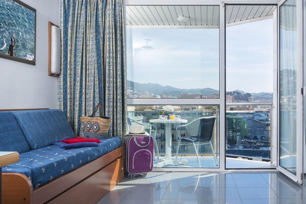 Apartaments Blau Lloret de Mar Exteriör bild