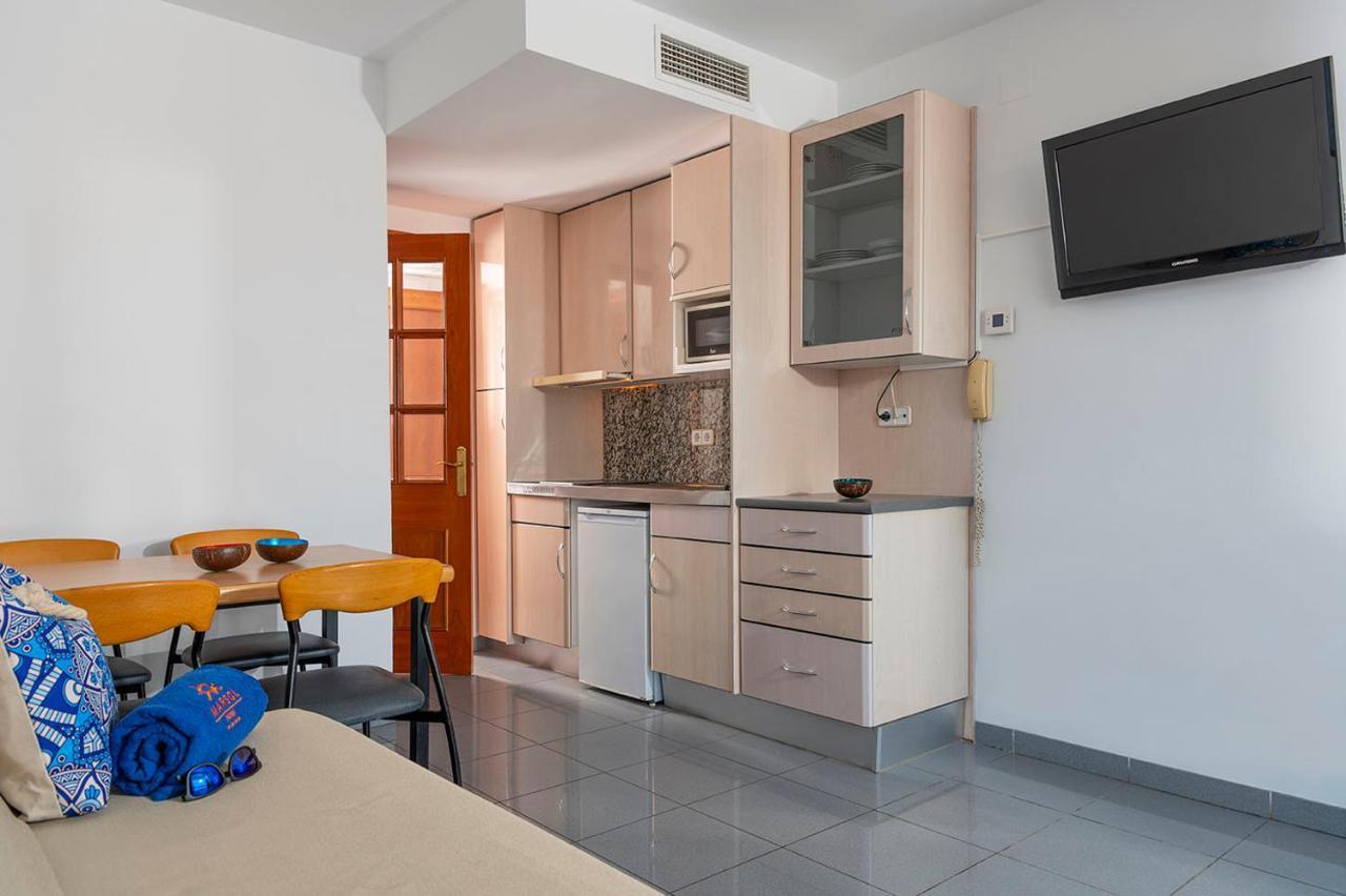 Apartaments Blau Lloret de Mar Exteriör bild