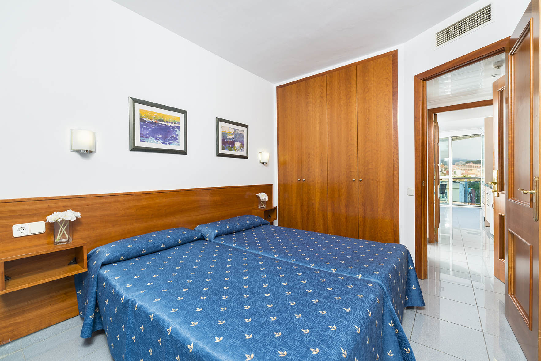 Apartaments Blau Lloret de Mar Rum bild