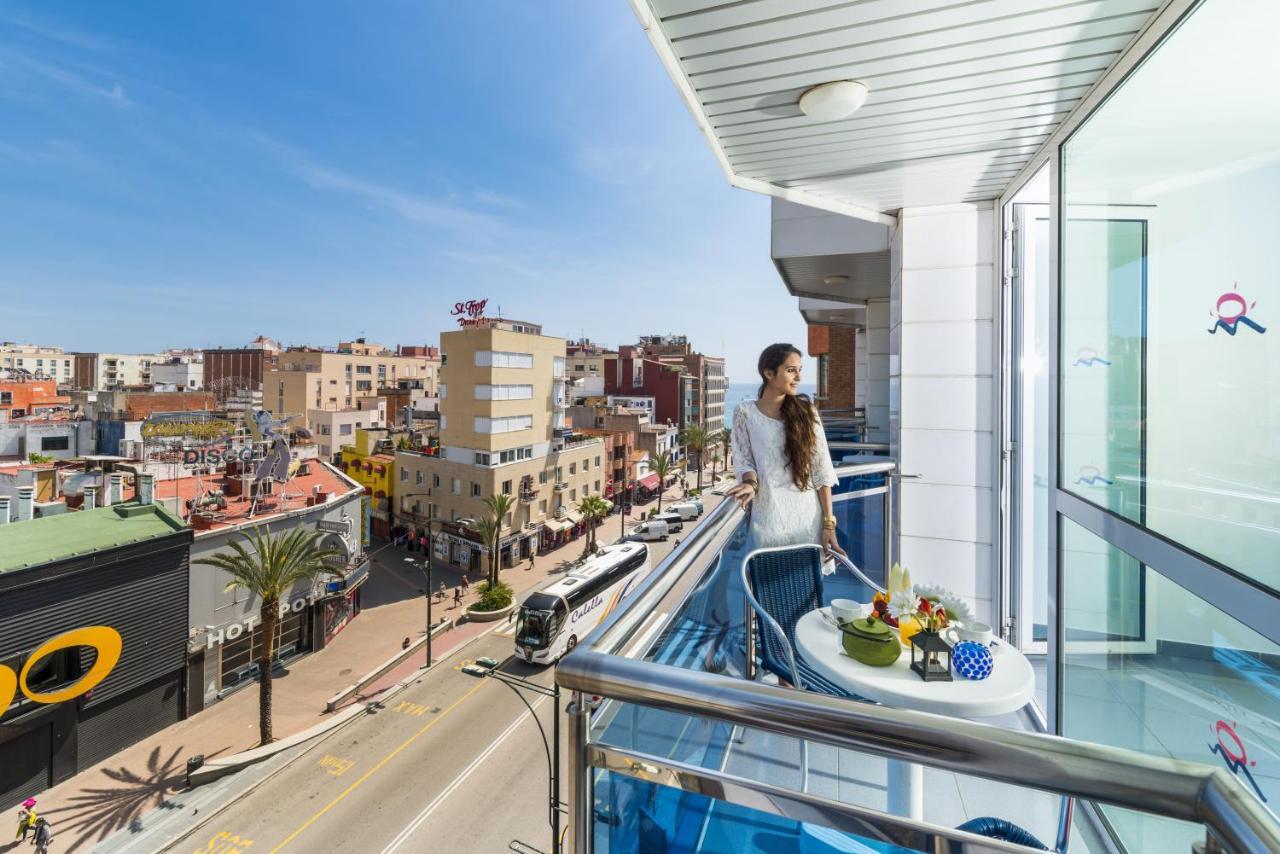 Apartaments Blau Lloret de Mar Rum bild